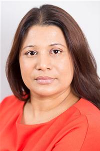 Councillor <b>Sabina Khan</b> - bigpic